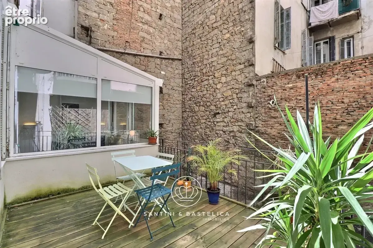 Appartement F4 à vendre - Centre-ville Ajaccio - photo 12