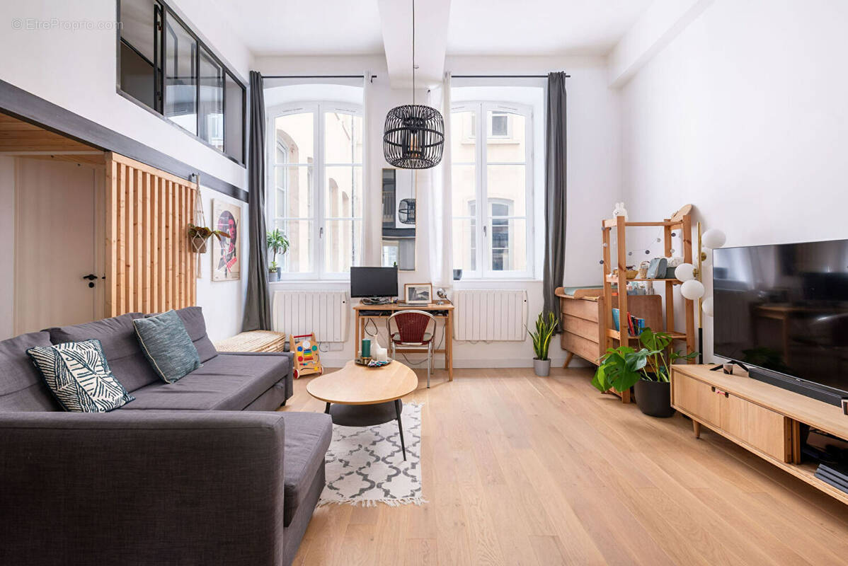 Appartement à LYON-1E