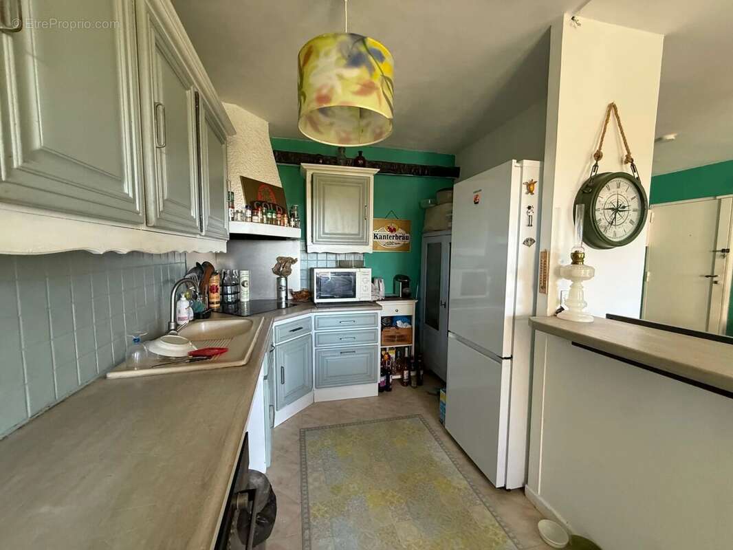 Appartement à MARSEILLE-12E