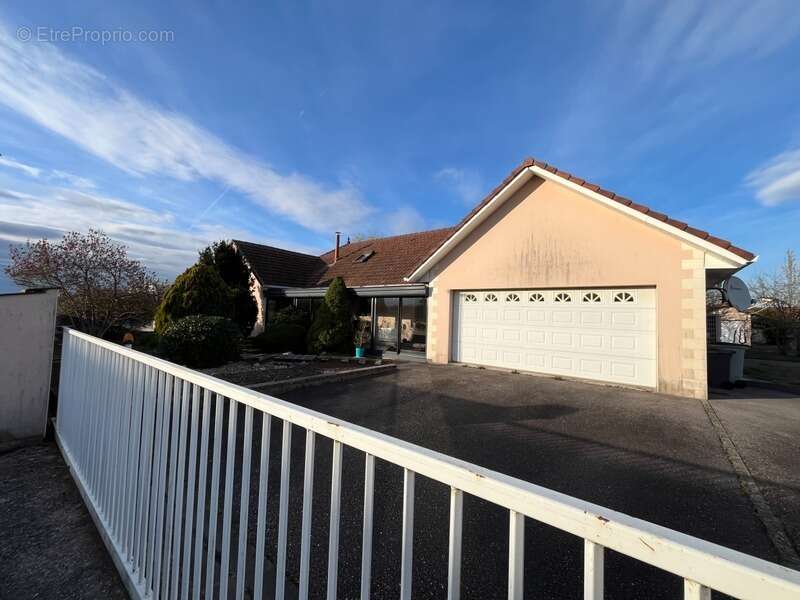 Maison à MARAINVILLER