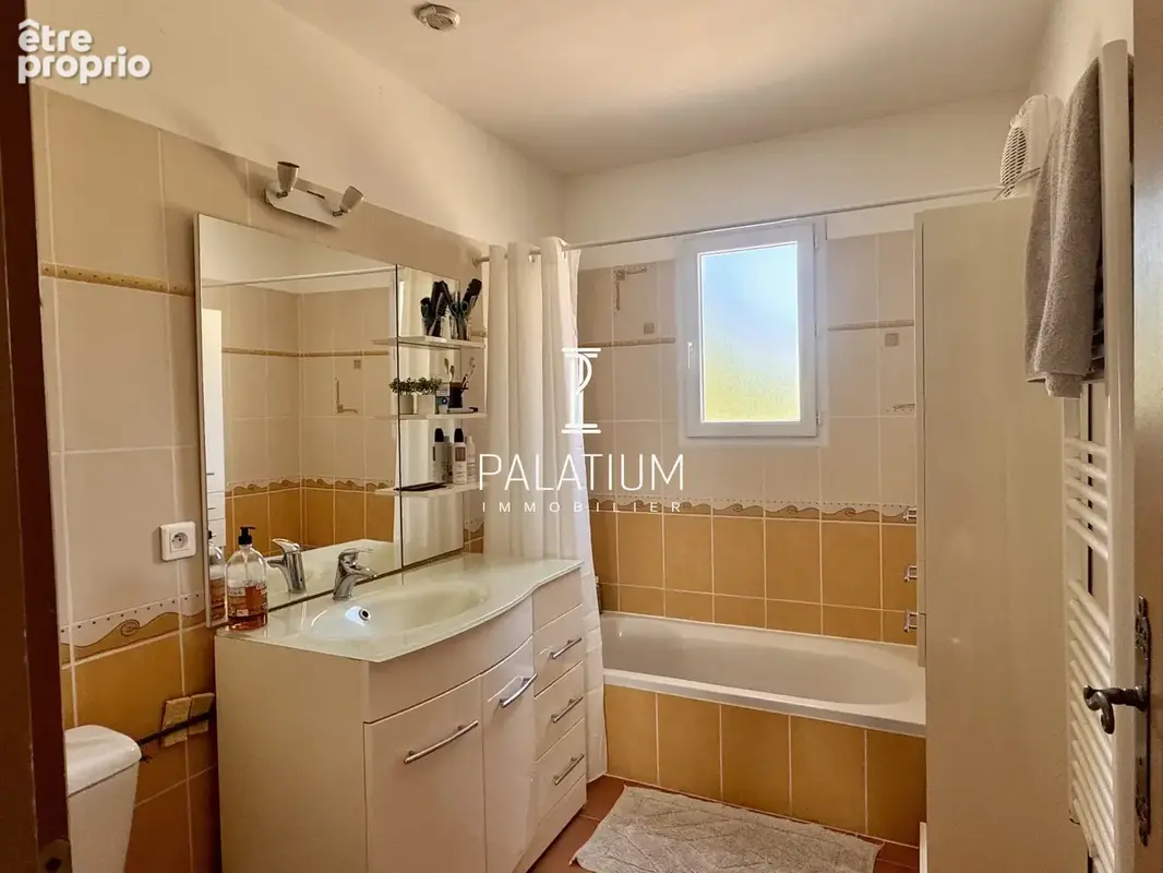 Maison 95 m² à Reillanne  - photo 8