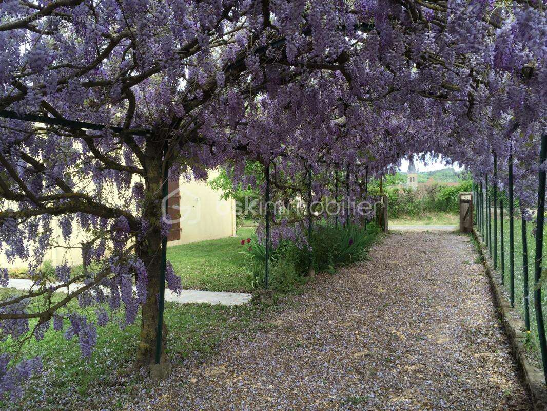 Maison à SIORAC-EN-PERIGORD