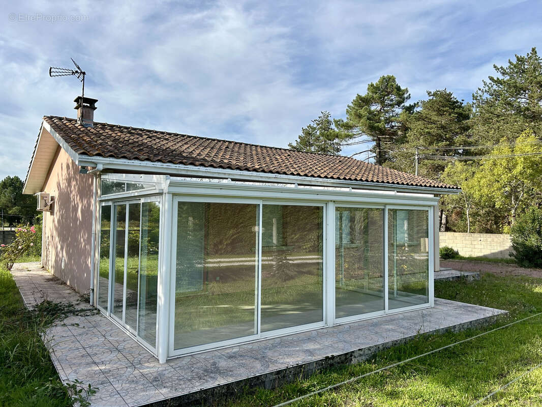 Maison à SAINT-DENIS-DE-PILE