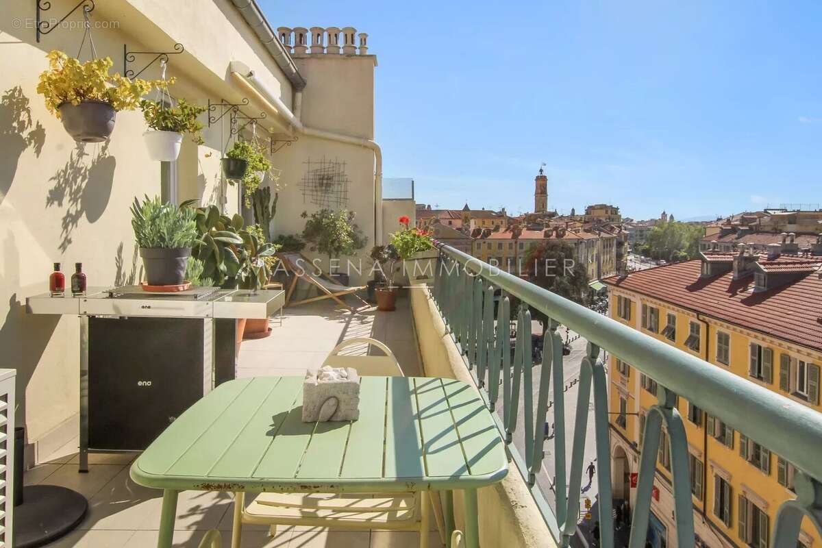 Appartement à NICE