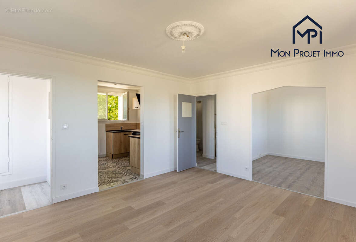 Maison 65 m² à Mayenne  - photo 2