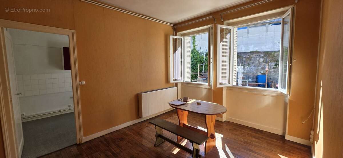 Le charme de l'ancien au cur de Poitiers:Appartement T3 60m² - photo 5