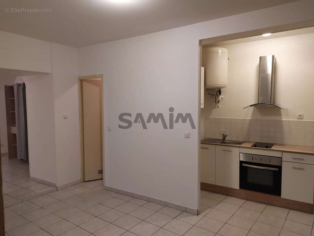 A vendre immeuble locatif- de 135 m2 au coeur de sauve - photo 13