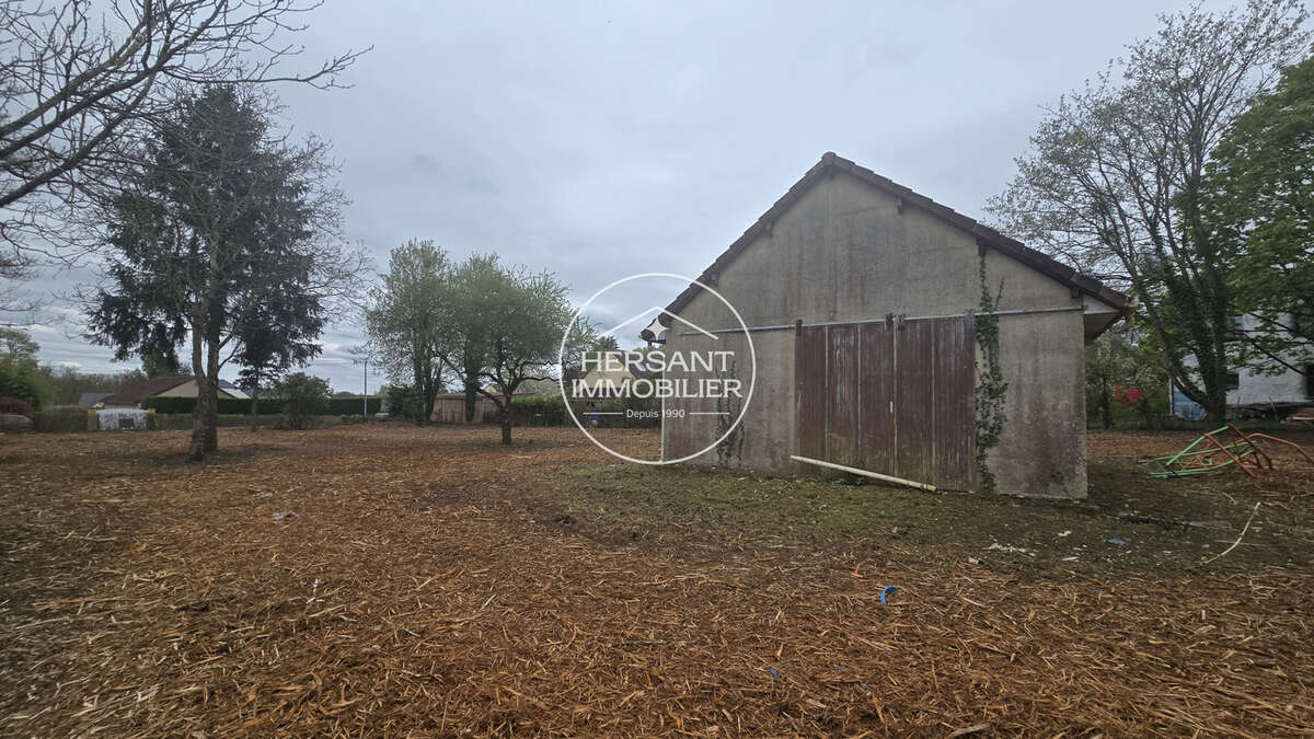 Terrain 3041 m² à Beaugency  - photo 5