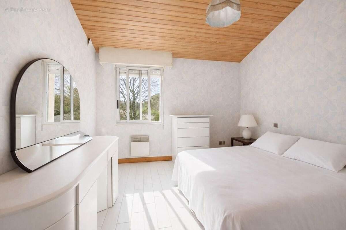 Photo 4 - Maison à SAINTES