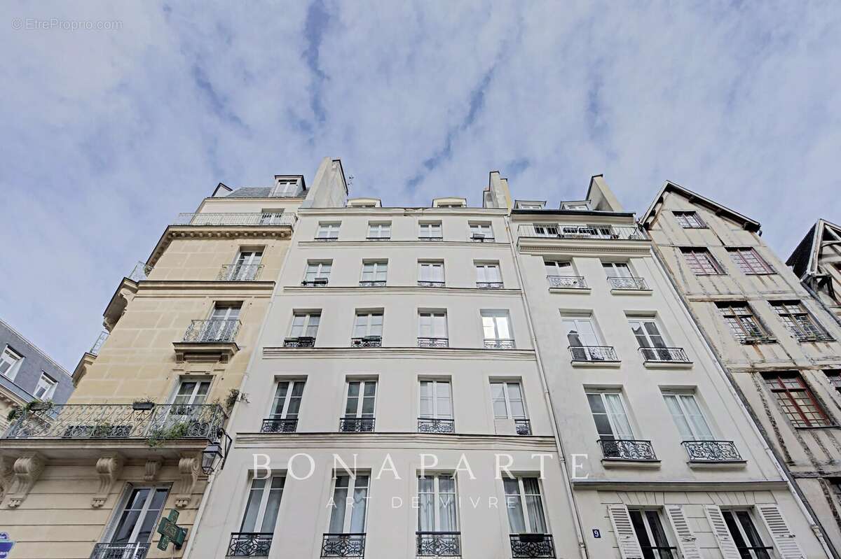 Appartement à PARIS-4E