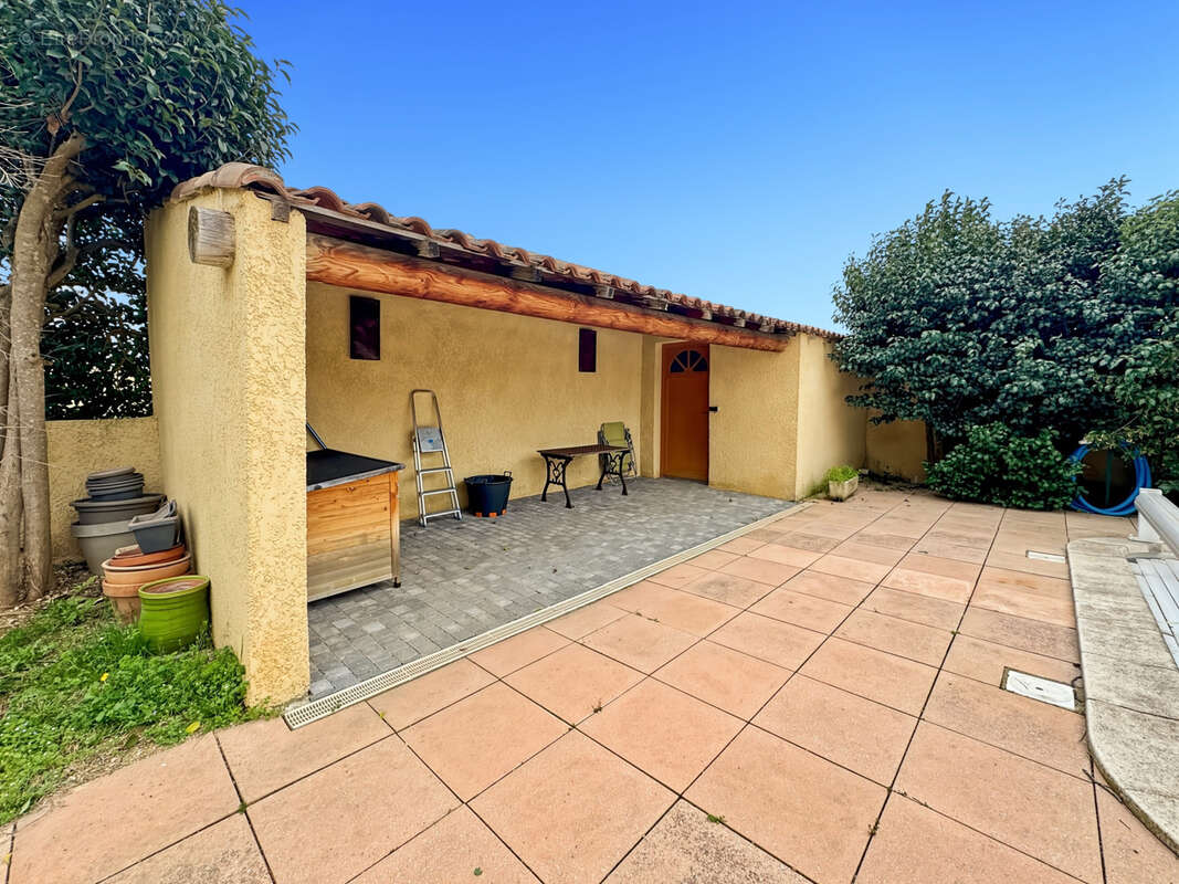 Maison à COUDOUX