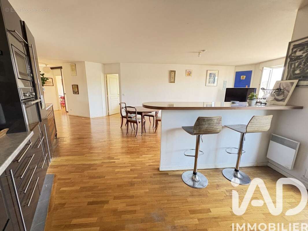 Photo 6 - Appartement à LE PERREUX-SUR-MARNE