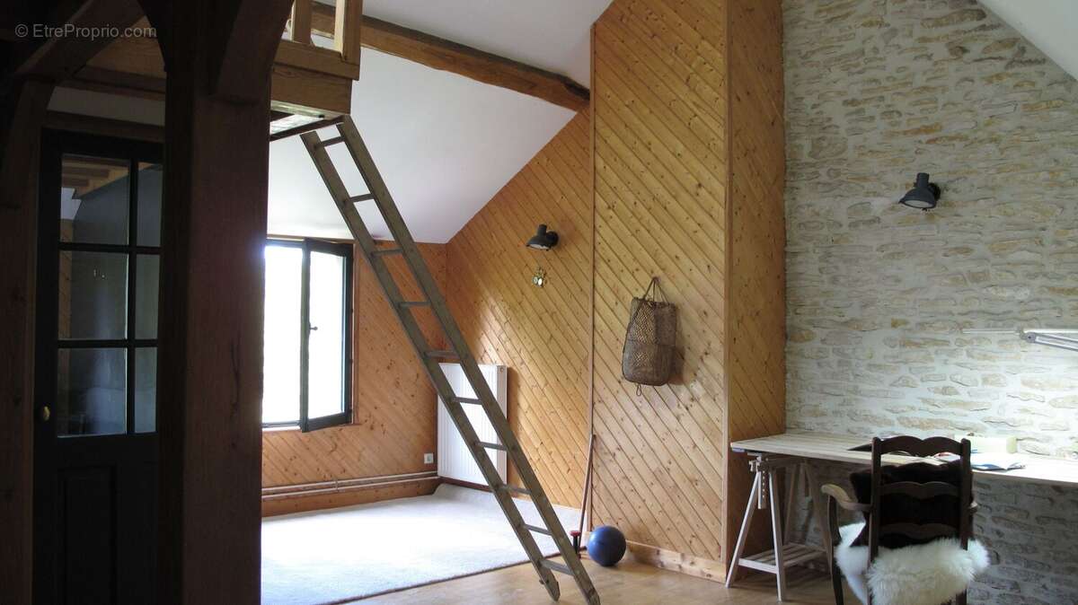 À Vendre ancienne maison Secteur Voutenay Sur Cure - photo 4