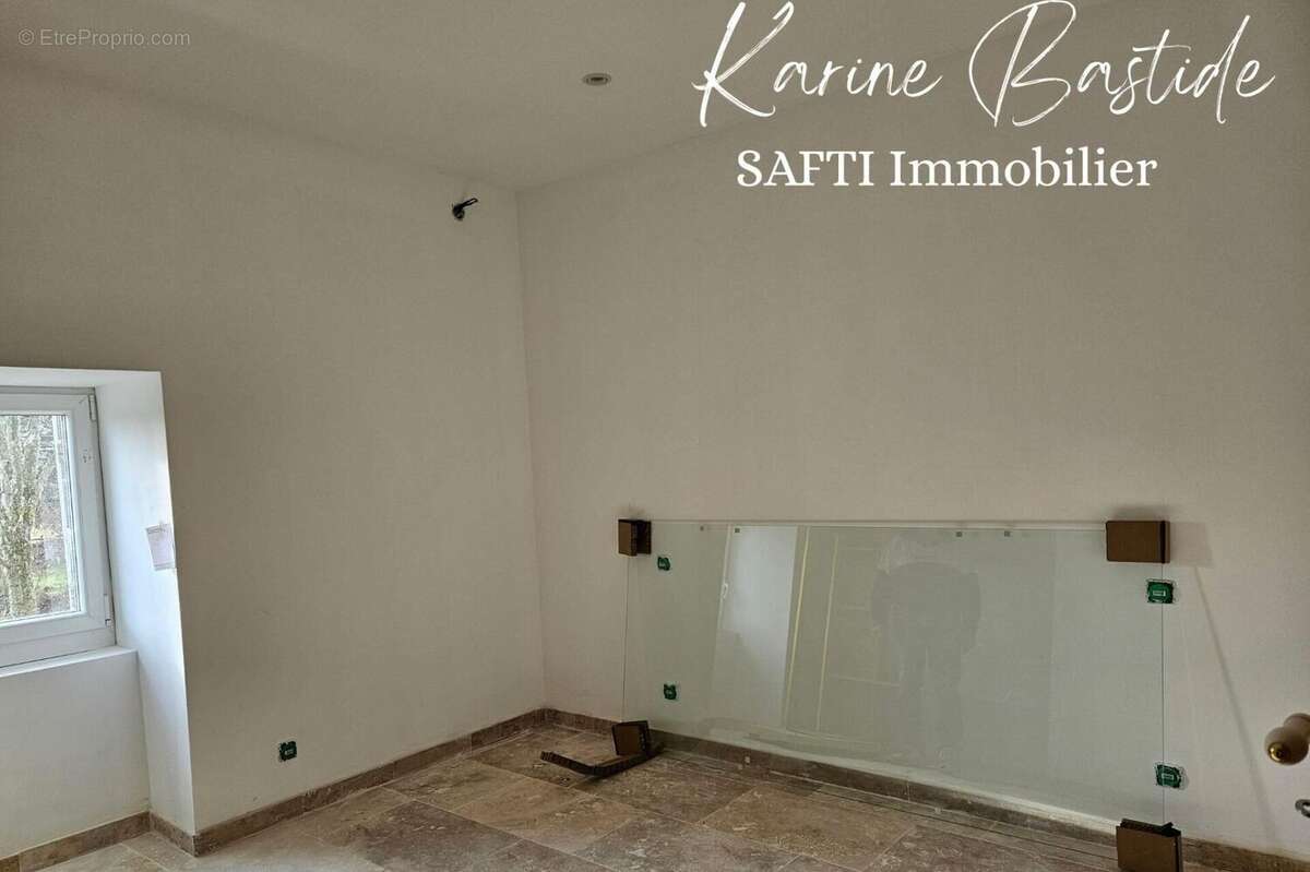 Photo 9 - Maison à SALETTES