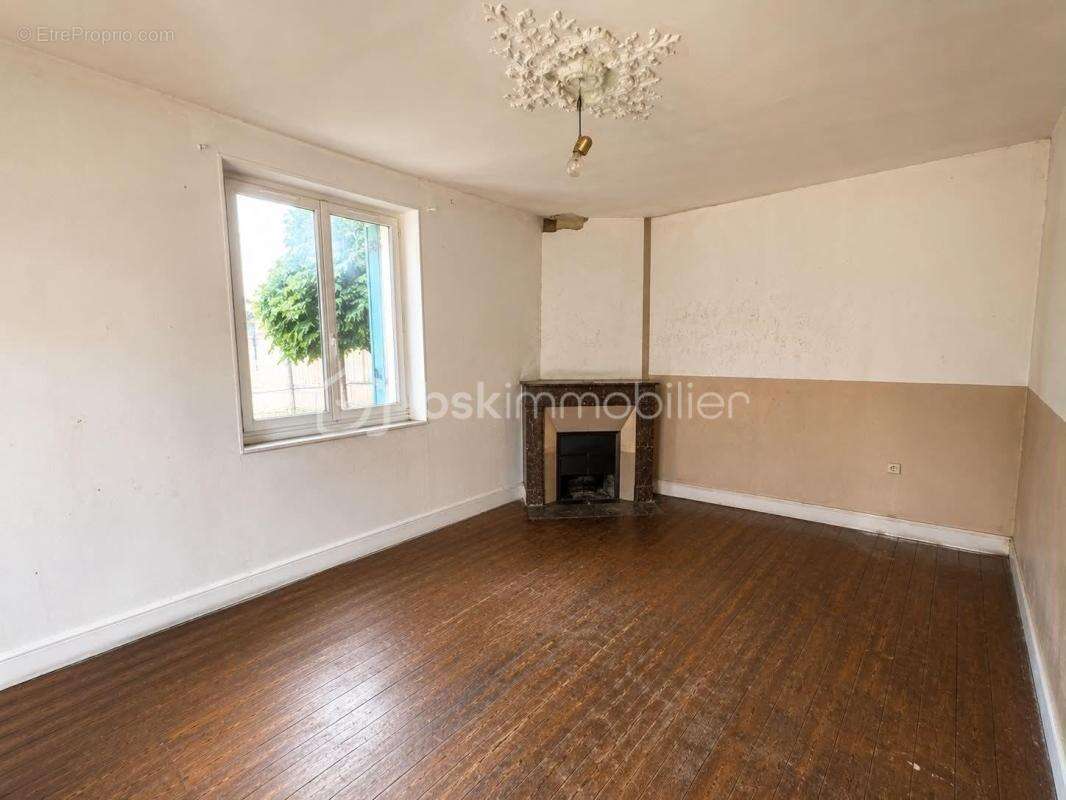 Appartement à MEREVILLE