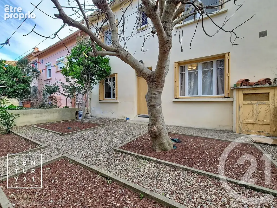 Maison 5 pièces 130 m² à vendre à Perpignan (66000) - photo 2