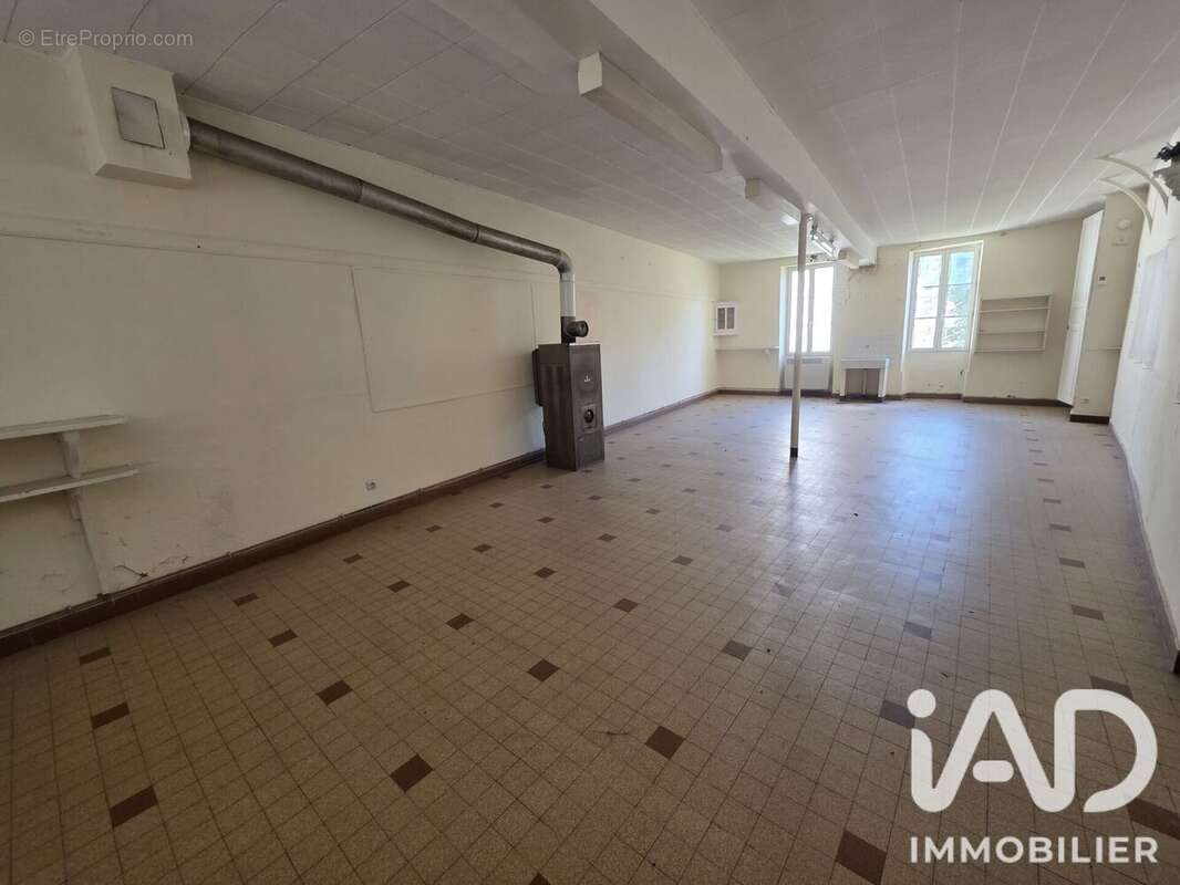 Photo 2 - Appartement à IRANCY