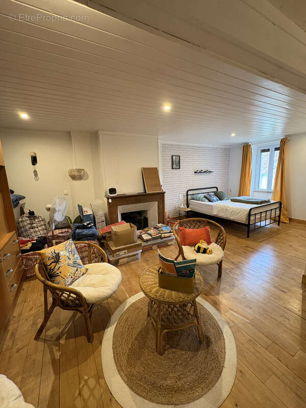 Maison à CHABRAC