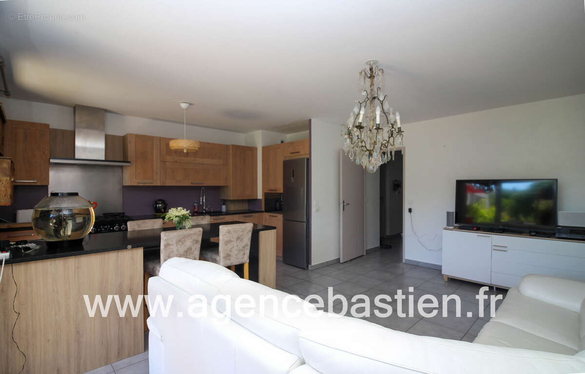 Appartement à GEX