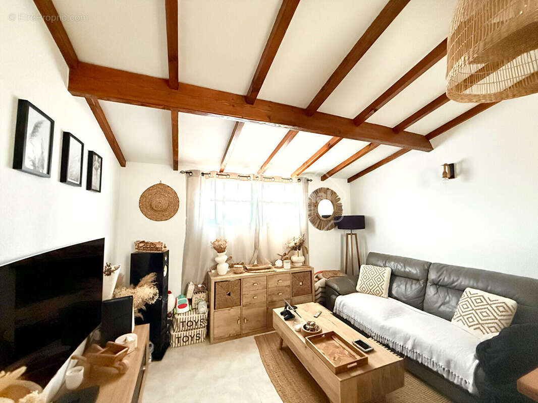 Appartement à VITROLLES