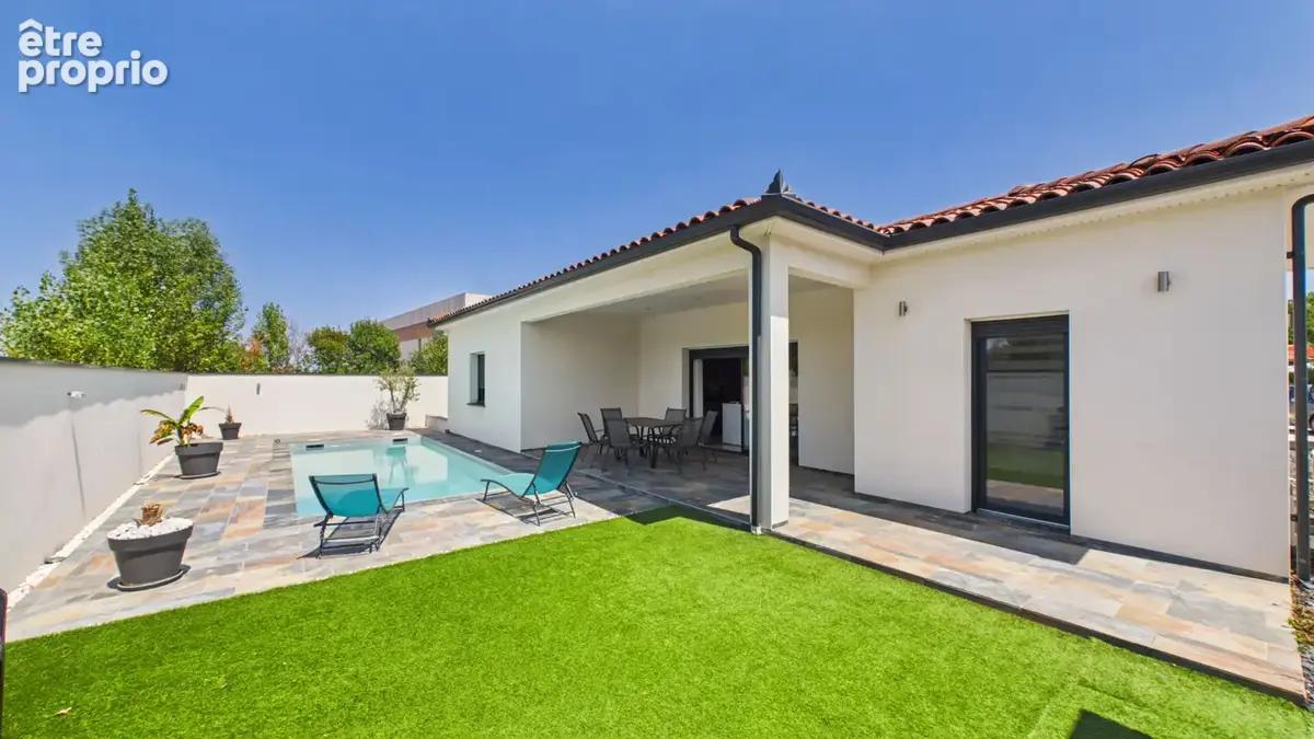 Photo Maison à Bressols au prix de 376 900€