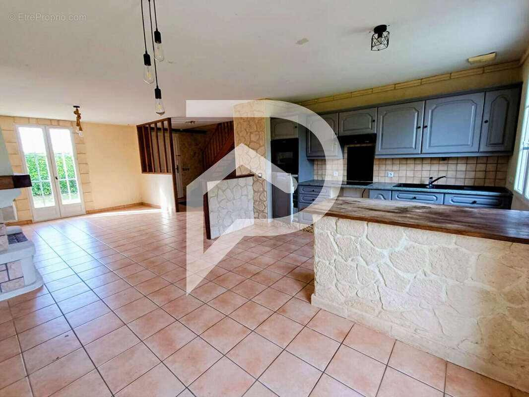 Maison à SAINT-CREPIN-IBOUVILLERS