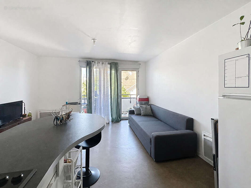 Appartement T2 avec balcon vendu loué - photo 2