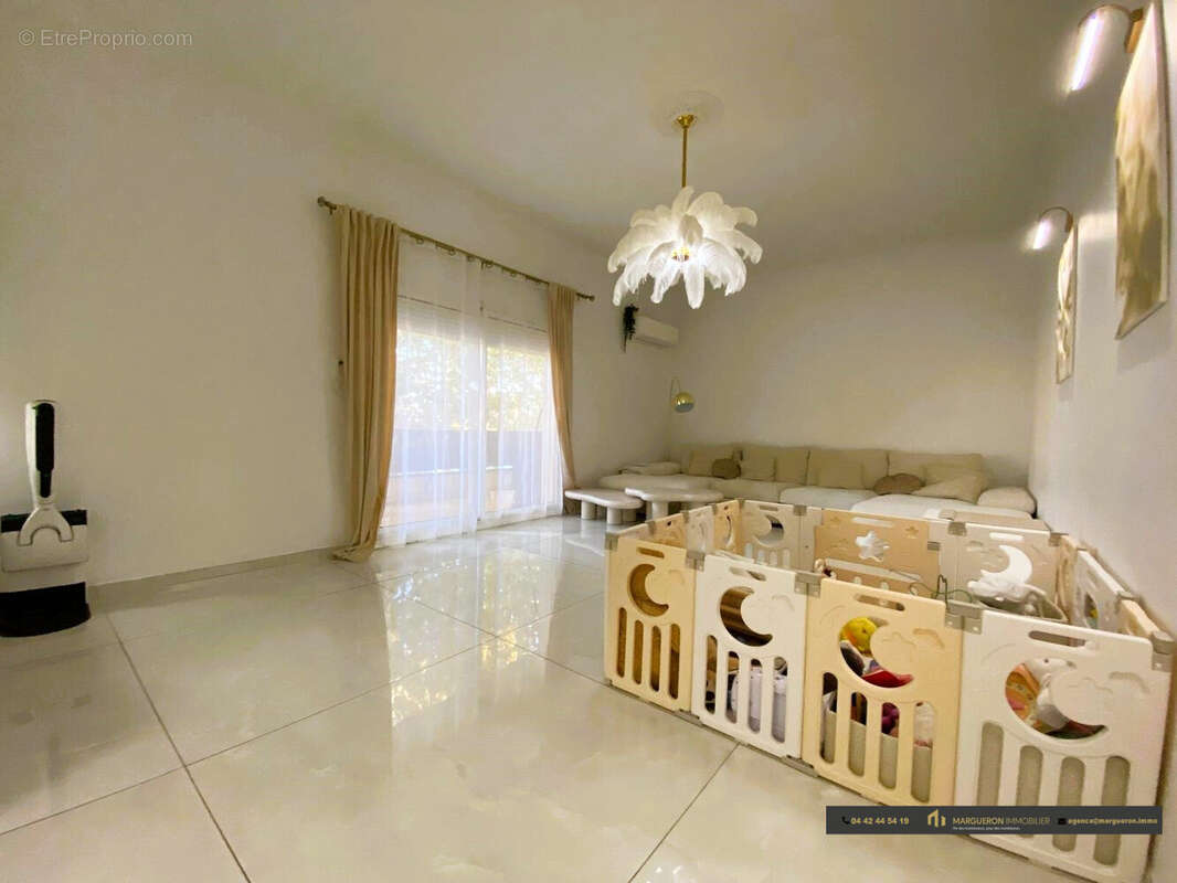 Maison à PORT-SAINT-LOUIS-DU-RHONE