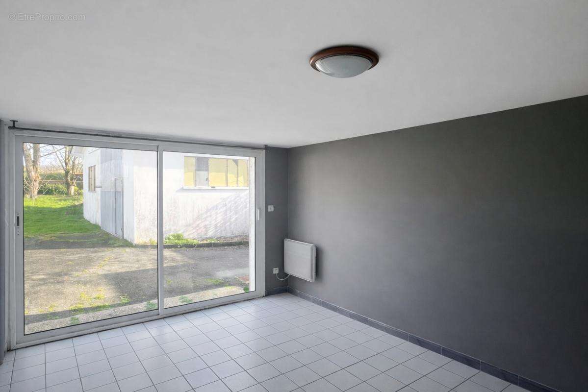 Maison 124 m² à Semussac  - photo 10