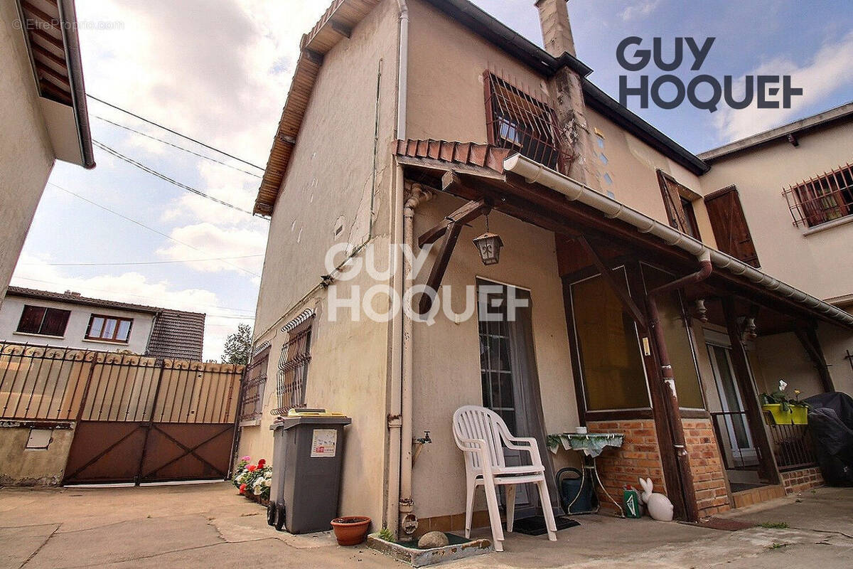 Appartement à LIMEIL-BREVANNES