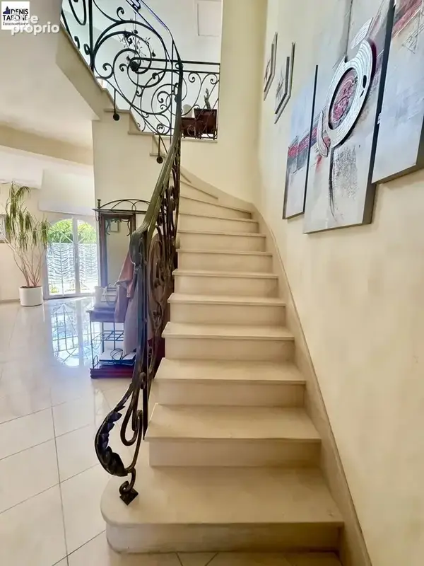 Maison 6 pièces 159 m² à vendre à Saint-Prix (95390) - photo 2