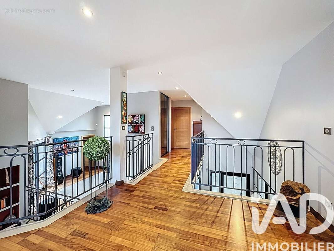 Photo 8 - Maison à FRANQUEVILLE-SAINT-PIERRE