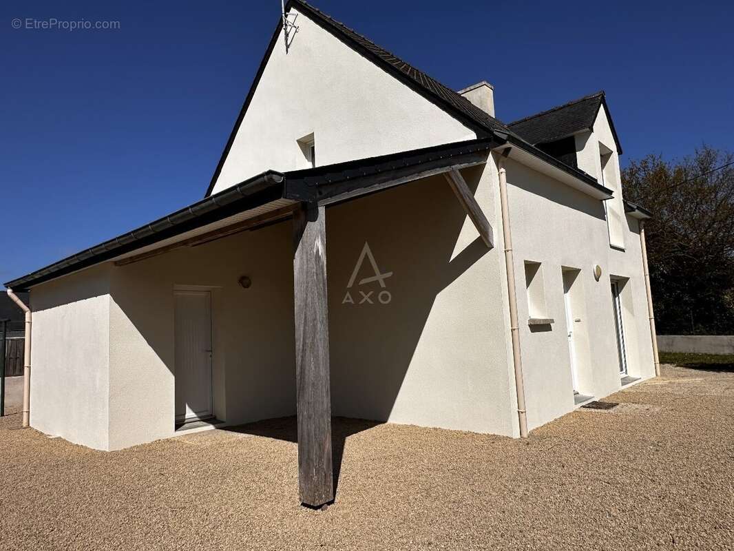 Maison à LOCOAL-MENDON