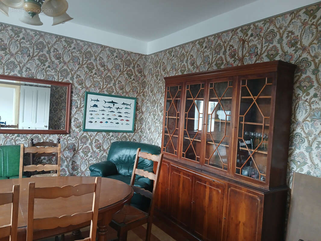 Maison à SAINT-JEAN-LA-VETRE