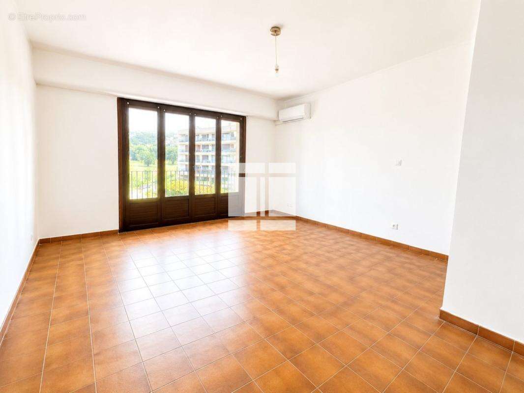 Appartement 65 m² à Bastia  - photo 3