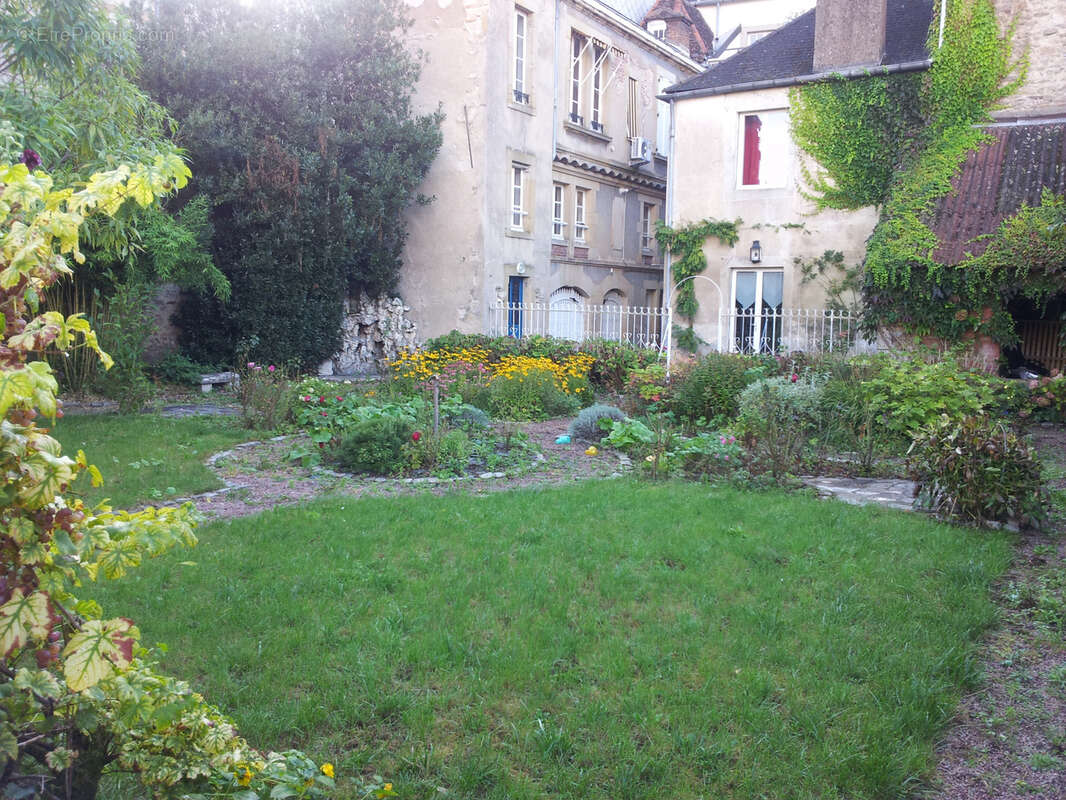 Appartement à AUTUN