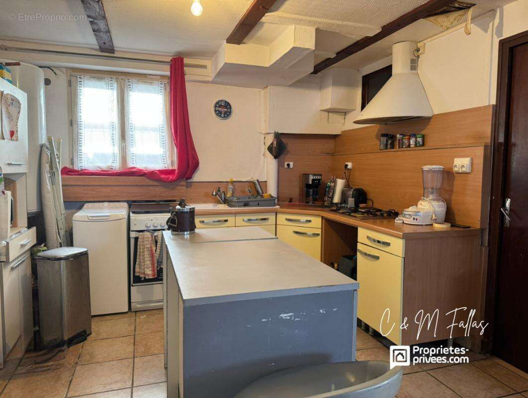 Maison au calme avec double habitation- LAPALUD - photo 13
