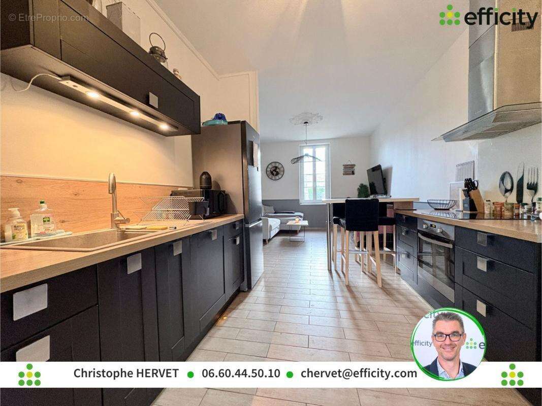 Maison à RUELLE-SUR-TOUVRE