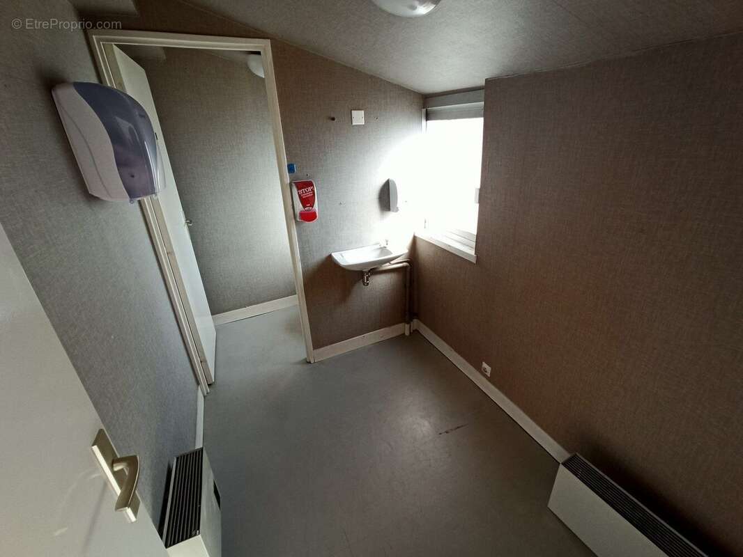 Autre à SAINT-JUNIEN