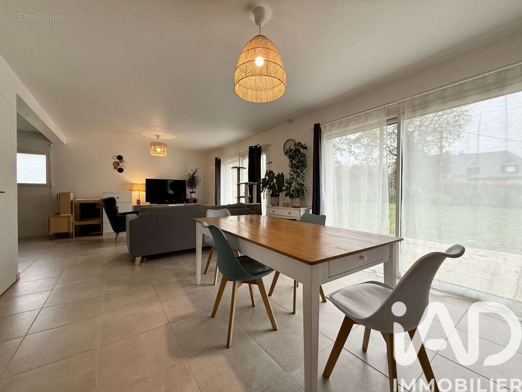 Photo 2 - Maison à BRANDIVY