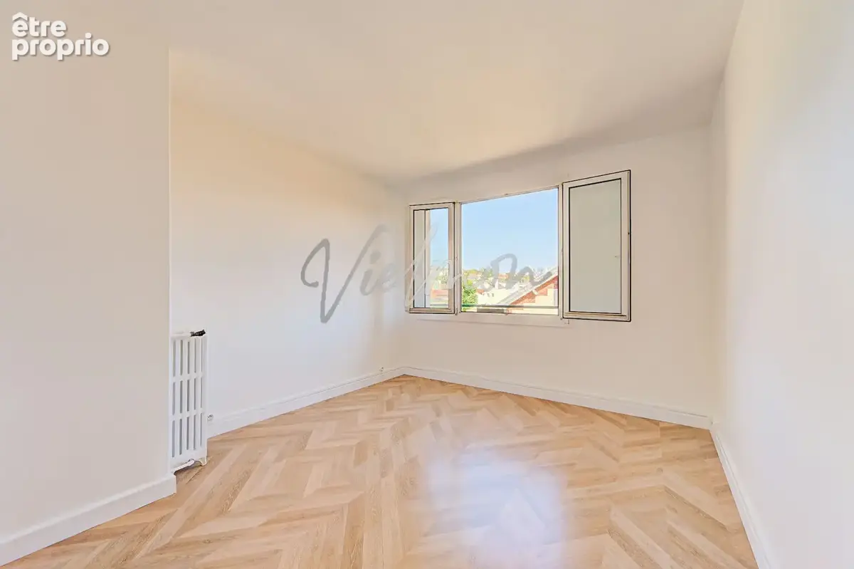 Appartement Suresnes 3 pièce(s) 72.09 m2 - photo 12