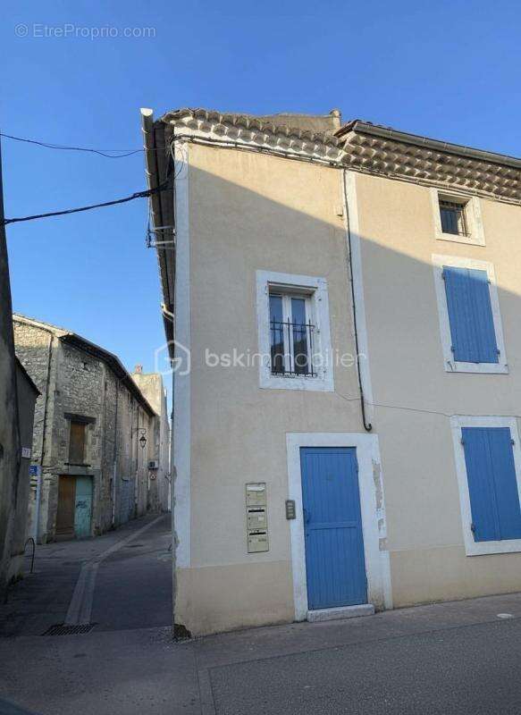 Appartement à PIERRELATTE