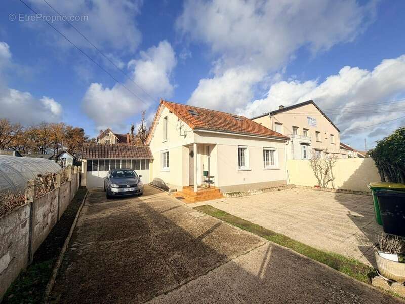 Maison à LE MANS