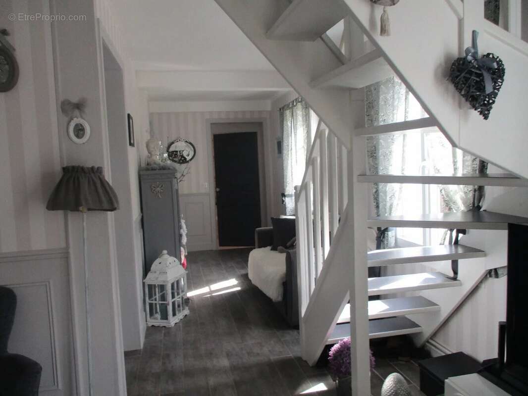 Maison à POIX-DE-PICARDIE