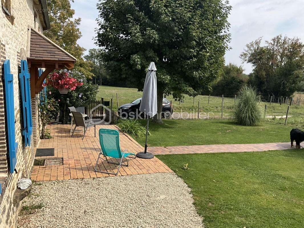 Maison à NEUVY-SAUTOUR