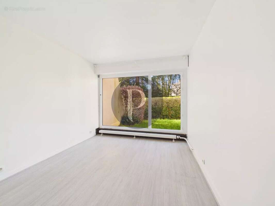 Appartement à VERRIERES-LE-BUISSON