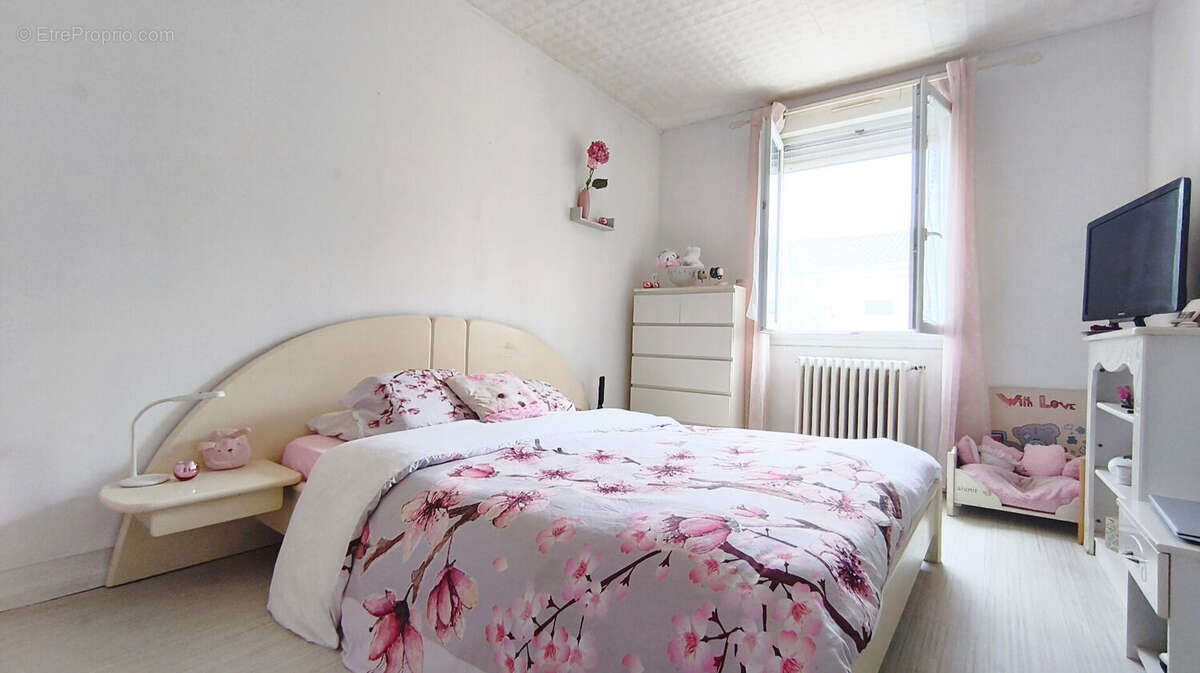 Maison 69m2 - COGNAC - photo 4