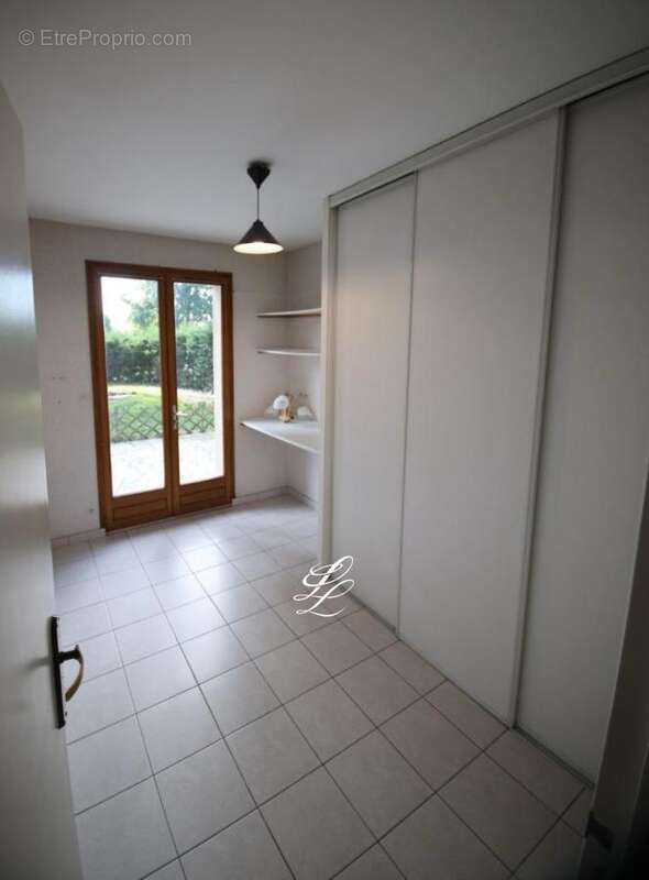 Maison 176 m² à Teloche  - photo 2200