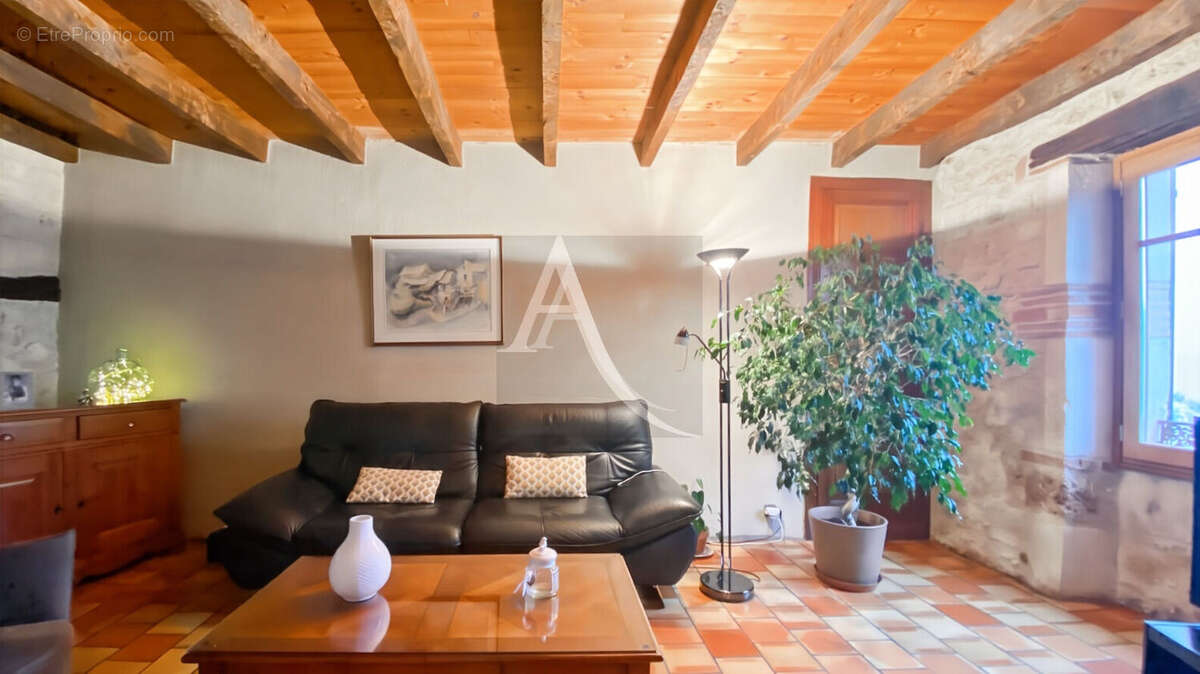 Maison à ROQUECOR