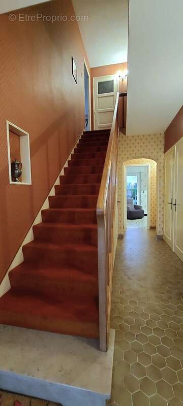 Maison à BRUAY-LA-BUISSIERE